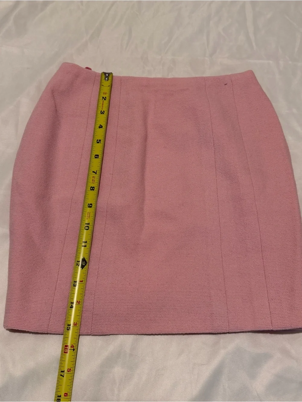 CHANEL Mauve Pink Tailored Mini Skirt, Sz 6, pre-owned
